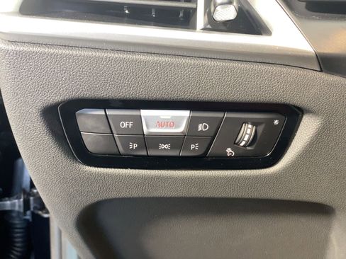 Used 2026 BMW 330i Sedan w/ M Sport Package image 26