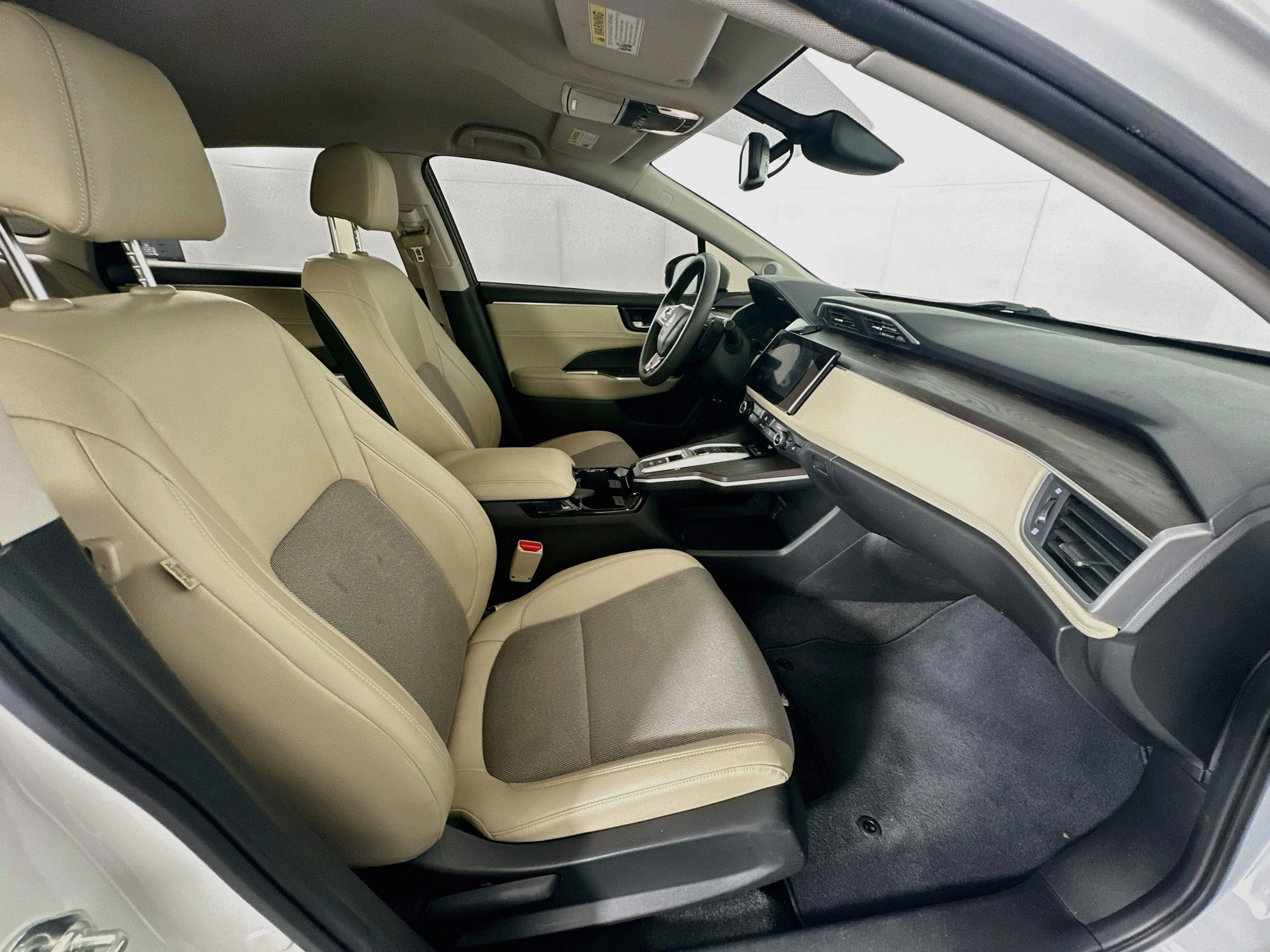 Used 2019 Honda Clarity Plug-In Hybrid image 28