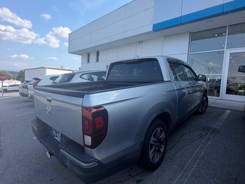 Used 2017 Honda Ridgeline RTL-T image 5