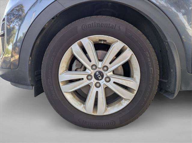 Used 2019 Kia Sportage LX FWD image 13