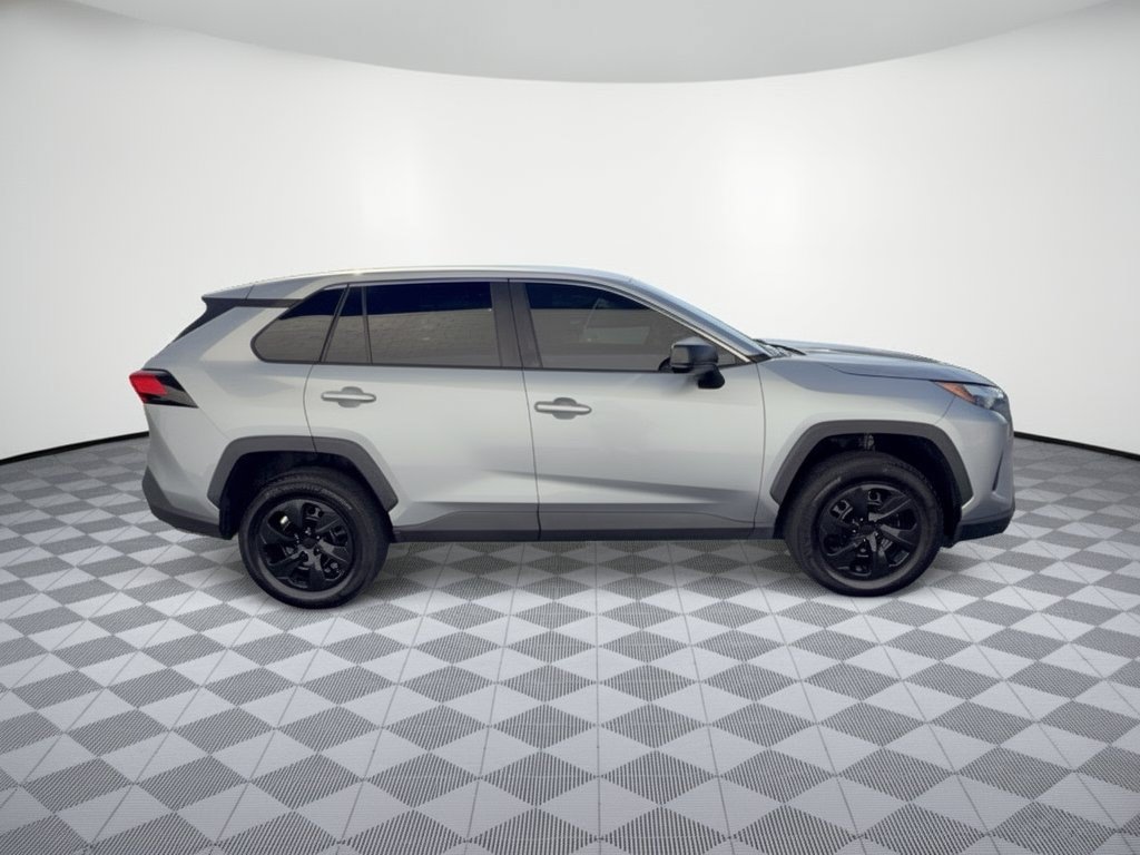 Certified 2023 Toyota RAV4 LE FWD image 8