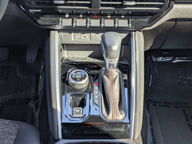 Used 2023 Chevrolet Colorado Z71 AWD/4WD image 18