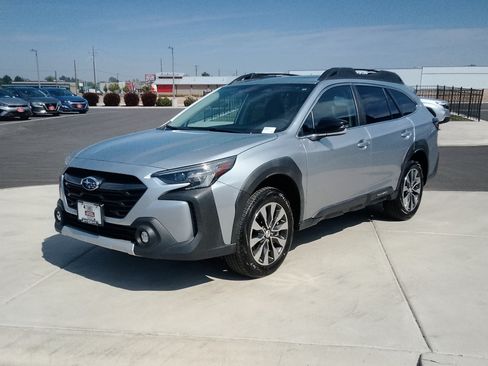 Certified 2024 Subaru Outback Limited AWD/4WD image 7