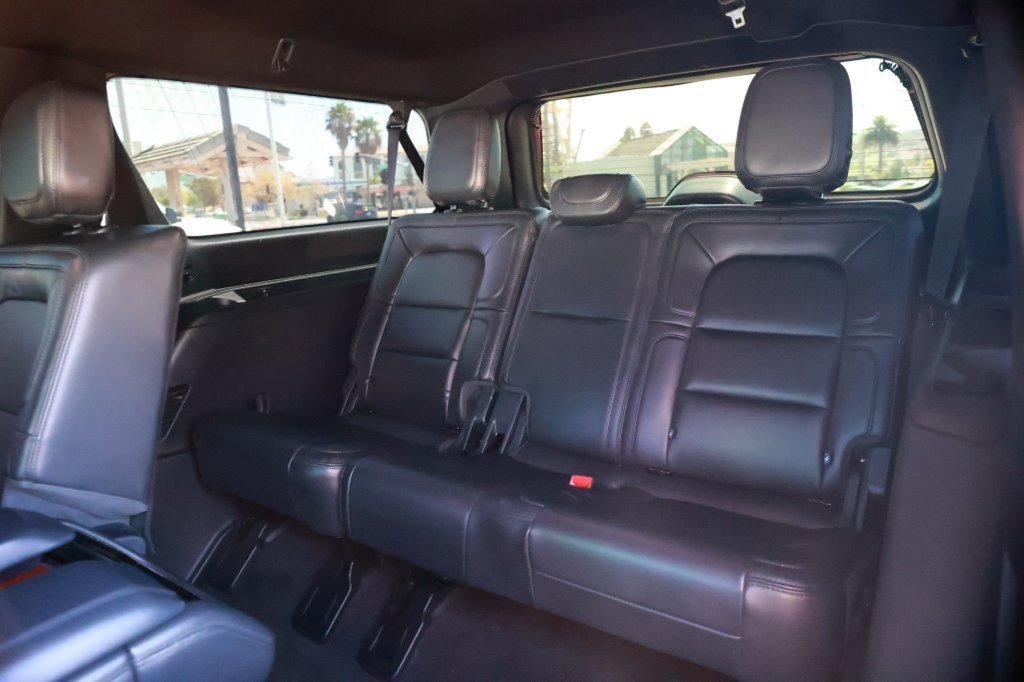 Used 2024 Lincoln Navigator L Reserve AWD/4WD image 39