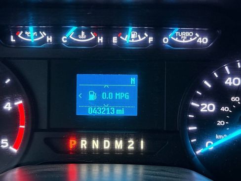 Used 2018 Ford F550 4x4 Regular Cab Super Duty image 19