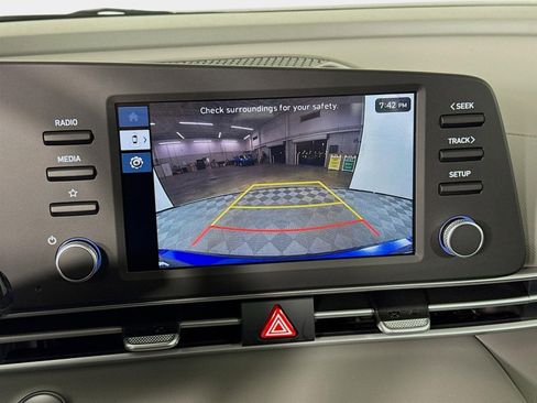 New 2026 Hyundai Elantra SEL Sport FWD image 16