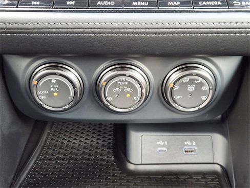 Used 2024 Nissan Z Performance w/ Floor Mat Package image 15