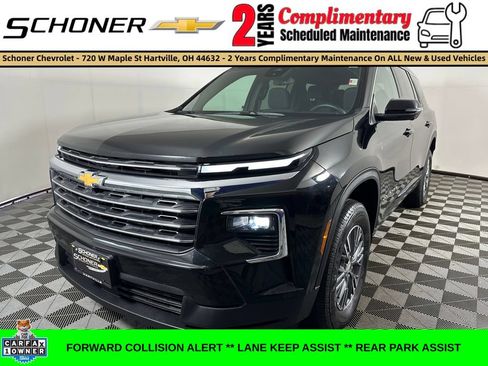 Used 2024 Chevrolet Traverse LT w/ LPO, Floor Liner Package FWD image 1