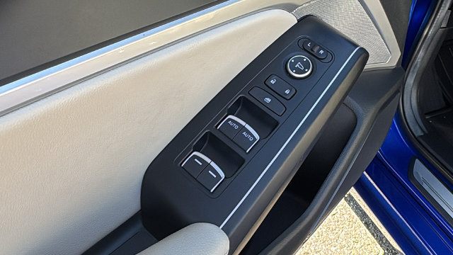 Used 2024 Acura Integra A-Spec w/ Technology Package FWD image 9