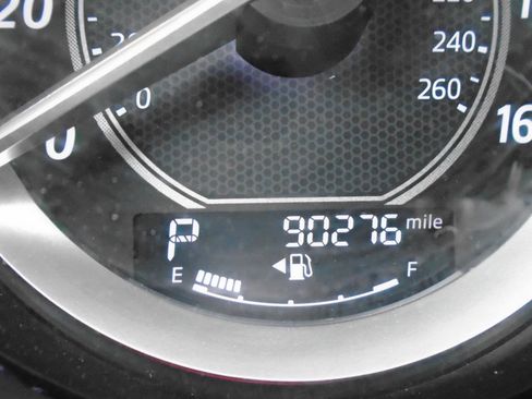 Used 2015 MAZDA MAZDA3 i SV FWD image 7