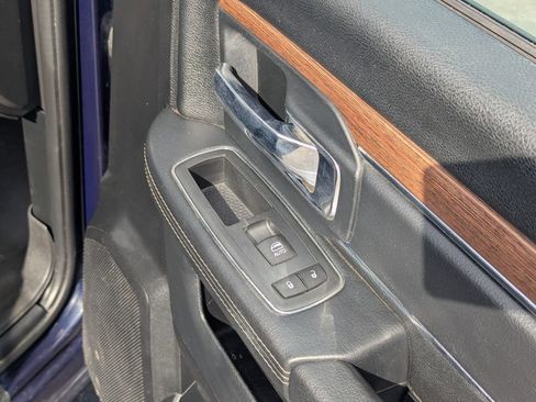 Used 2016 RAM 1500 Laramie AWD/4WD image 39