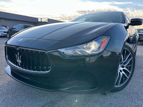 Used 2016 Maserati Ghibli S image 2
