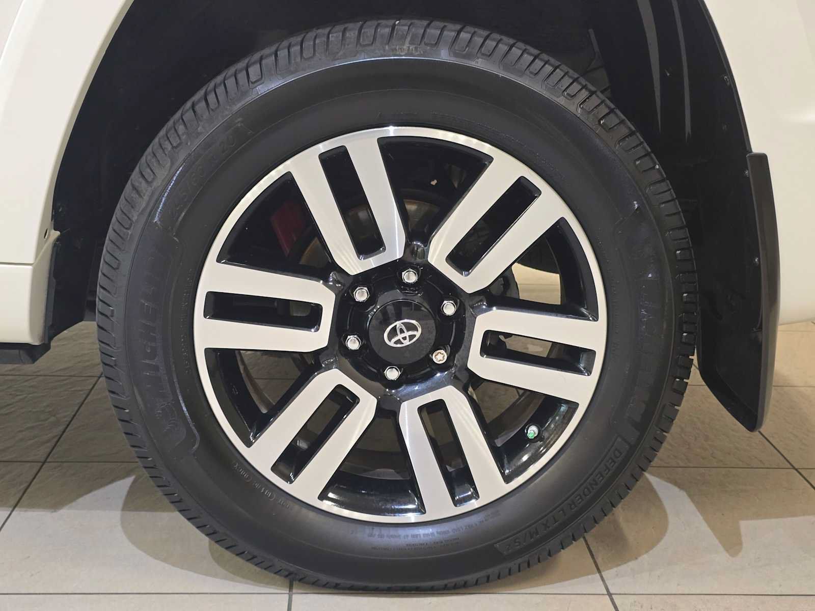 Used 2015 Toyota 4Runner Limited AWD/4WD image 8
