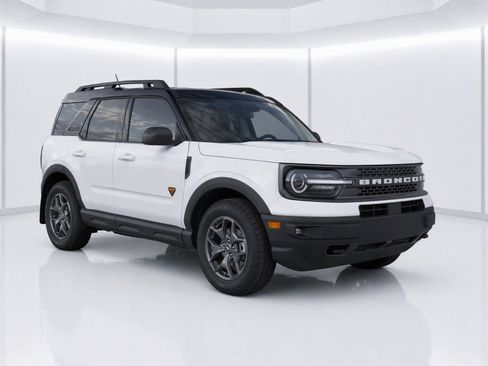 Used 2021 Ford Bronco Sport Badlands w/ Badlands Package AWD/4WD image 6