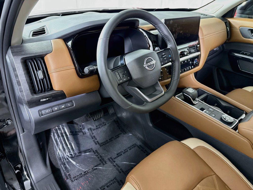 Certified 2026 Nissan Pathfinder Platinum AWD/4WD image 19