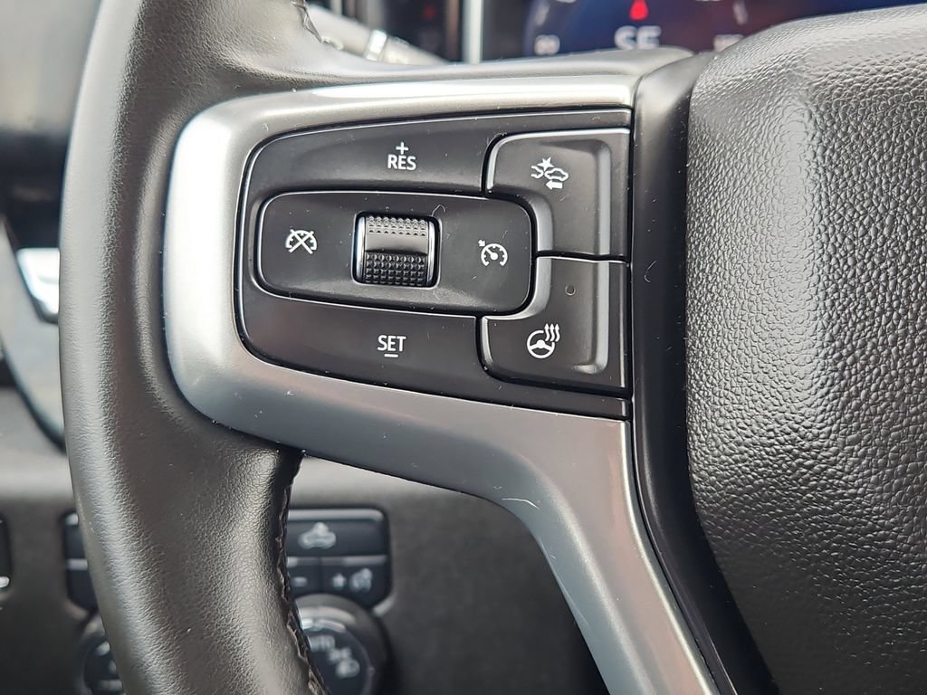 Certified 2025 Chevrolet Silverado 1500 LT AWD/4WD image 24