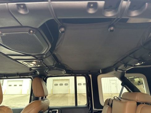 Used 2021 Jeep Wrangler Unlimited Rubicon 4xe w/ Steel Bumper Group image 61