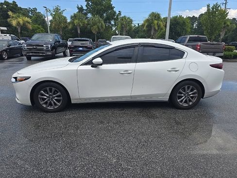 Used 2021 MAZDA MAZDA3 s FWD image 4