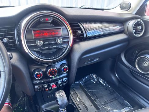 Used 2015 MINI Cooper S FWD image 16