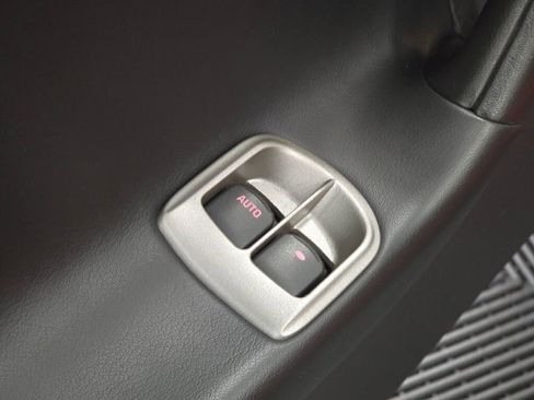 Used 2009 Pontiac Solstice GXP w/ Club Sport Package image 91