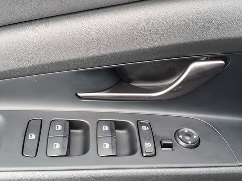 Used 2022 Hyundai Elantra N w/ Preferred Accessory Package image 25