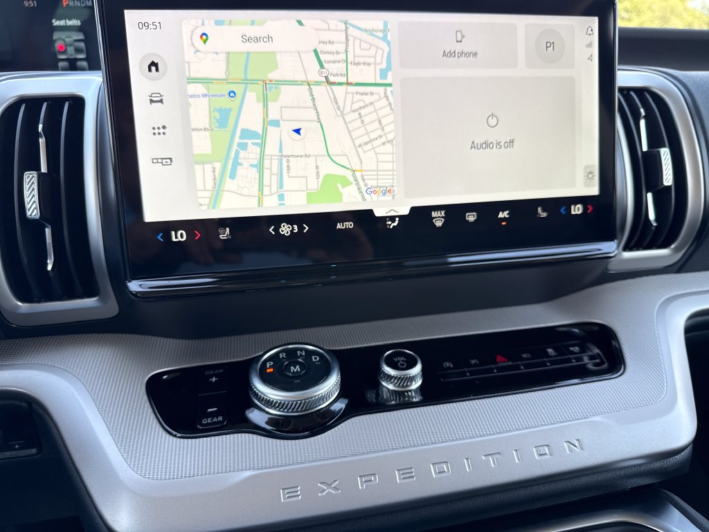 New 2027 Ford Expedition Max Active RWD image 9