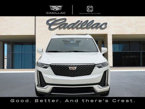 Certified 2025 Cadillac XT6 Luxury FWD image 10