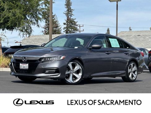 Used 2018 Honda Accord Touring image 1