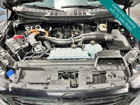 Used 2025 Ford F150 Lariat w/ Equipment Group 502A High AWD/4WD image 30