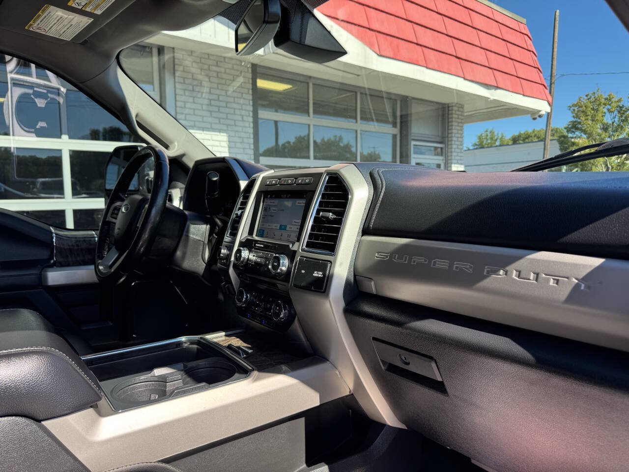 Used 2018 Ford F350 Lariat w/ Lariat Ultimate Package AWD/4WD image 43