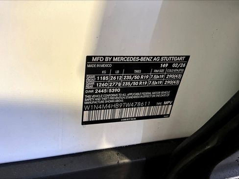 New 2026 Mercedes-Benz GLB 250 4MATIC image 12