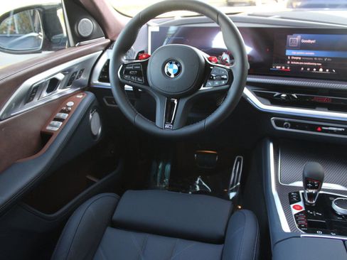 Used 2026 BMW XM Label Red image 30