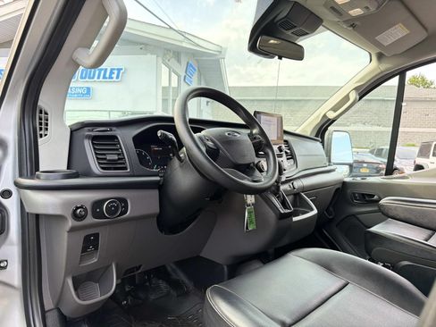 Used 2021 Ford Transit 250 Low Roof AWD image 20