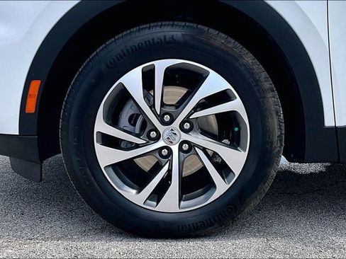 Used 2023 Buick Envision Essence AWD/4WD image 34