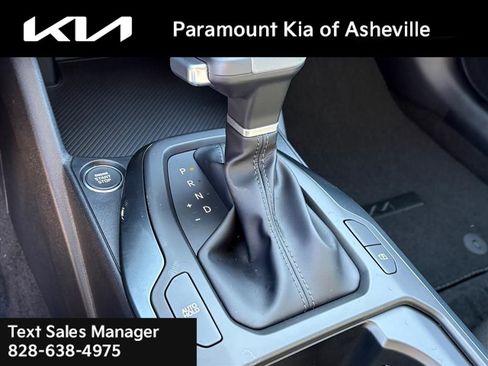 New 2025 Kia K4 LXS image 26