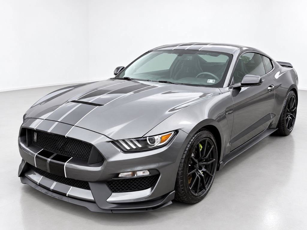 Used 2016 Ford Mustang Shelby GT350 w/ Technology Package RWD image 7