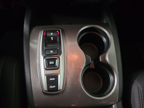 Used 2020 Honda Ridgeline Sport image 33