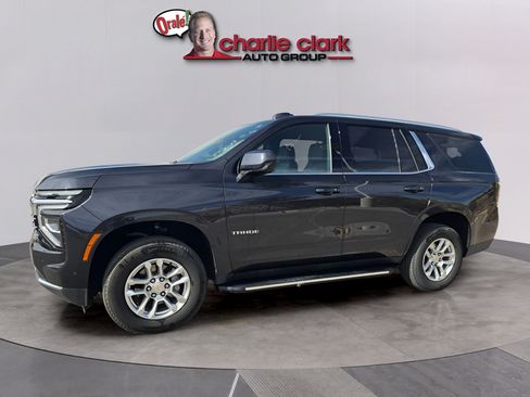 Used 2025 Chevrolet Tahoe LT AWD/4WD image 1