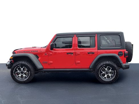 Used 2021 Jeep Wrangler Unlimited Rubicon w/ LED Lighting Group AWD/4WD image 15
