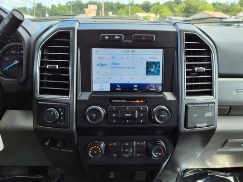 Used 2022 Ford F350 XLT image 19