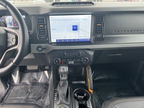Certified 2023 Ford Bronco Badlands image 17