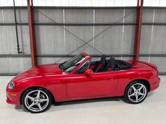 Used 2004 MAZDA MX-5 Miata MAZDASPEED video 1