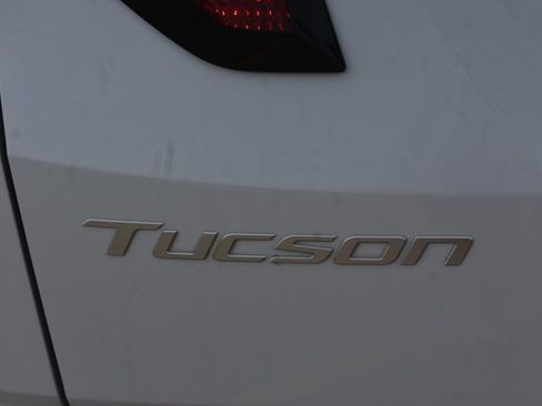 Used 2025 Hyundai Tucson SEL AWD/4WD image 7