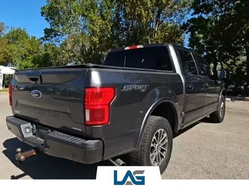 Used 2018 Ford F150 Lariat w/ Equipment Group 502A Luxury AWD/4WD image 4
