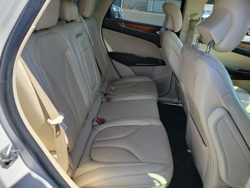 Used 2016 Lincoln MKC Reserve w/ Lincoln MKC Climate Package AWD/4WD image 22