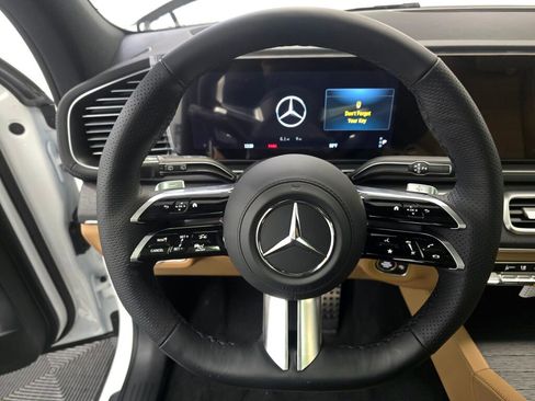 New 2026 Mercedes-Benz GLS 450 4MATIC image 14