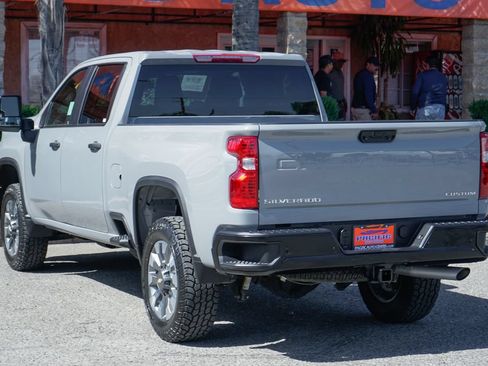 Used 2025 Chevrolet Silverado 2500 Custom w/ Custom Value Package RWD image 6