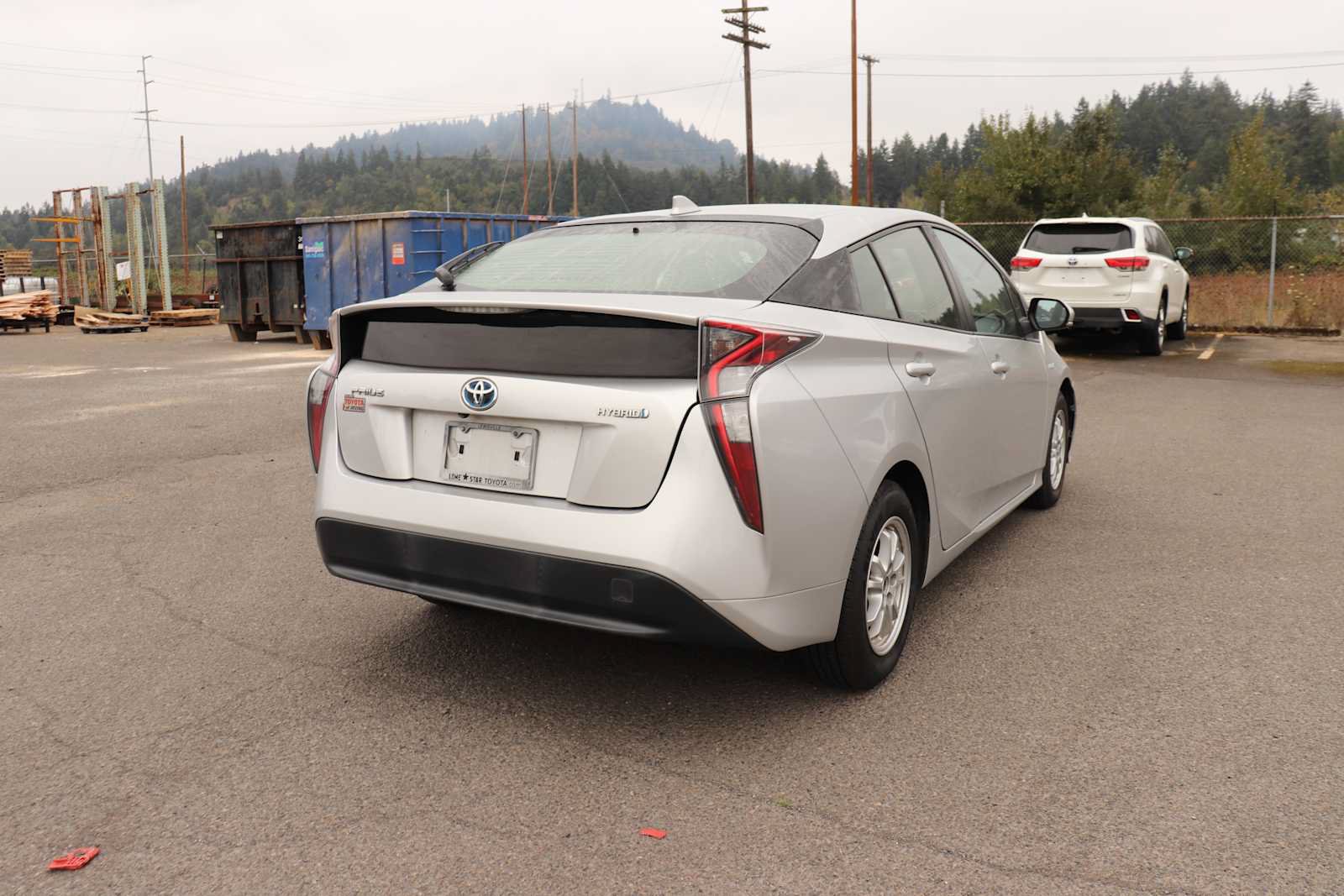 Used 2017 Toyota Prius Two FWD image 5