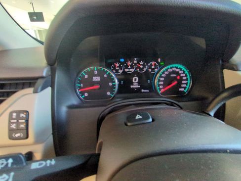 Used 2017 GMC Yukon Denali w/ Open Road Package AWD/4WD image 17