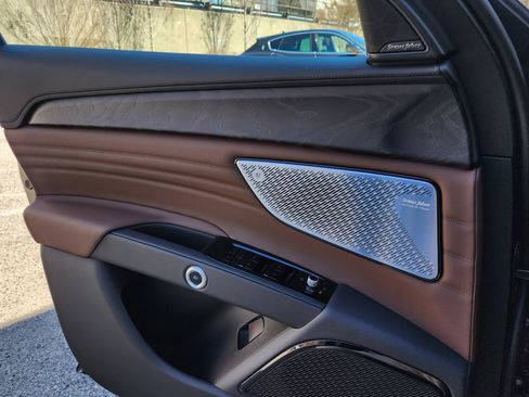 New 2026 Maserati Grecale Modena image 23